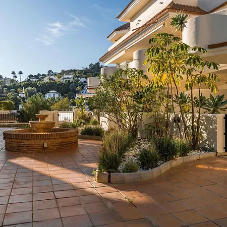 Aloha Hills Club Pools Gym Apartman Marbella