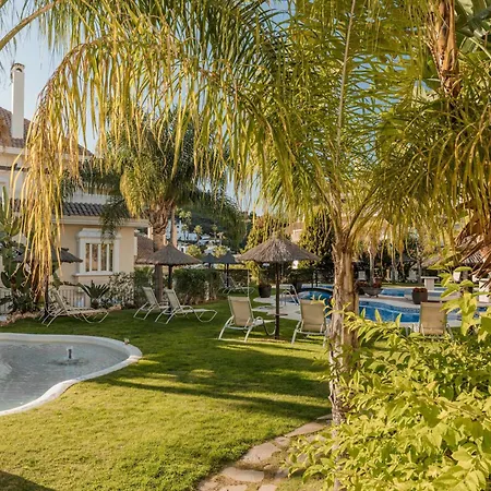 Aloha Hills Club Pools Gym Lejlighed Marbella