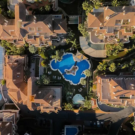 아파트 Aloha Hills Club Pools Gym