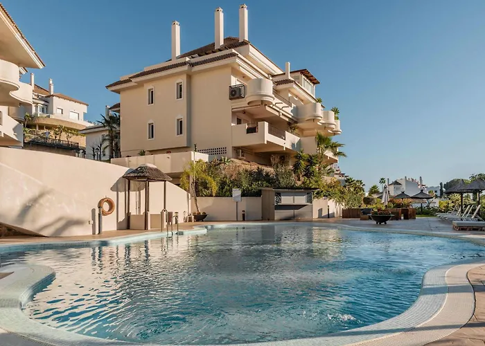 Aloha Hills Club Pools Gym * Marbella